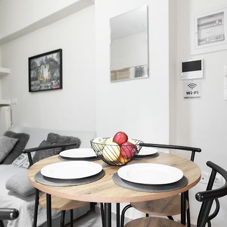 Cozy Cityscape Apartment In أثينا المظهر الخارجي الصورة
