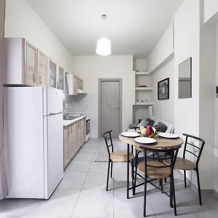 Cozy Cityscape Apartment In أثينا المظهر الخارجي الصورة